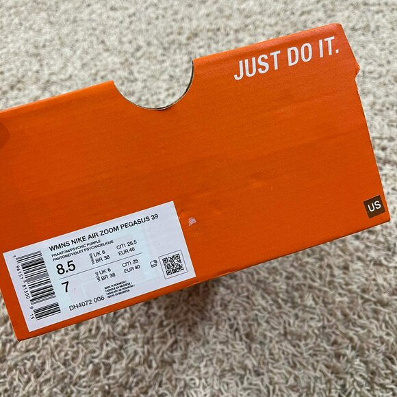 Nike Women's Air Zoom Pegasus 39 Running Shoes DH4072-006, Size 8.5 (New) - Picture 12 of 15